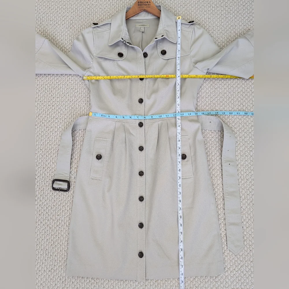 BURBERRY Vintage Women's Short Sleeve Trench Coat Dress Size 6 Classic Khaki - Picture 10 of 16